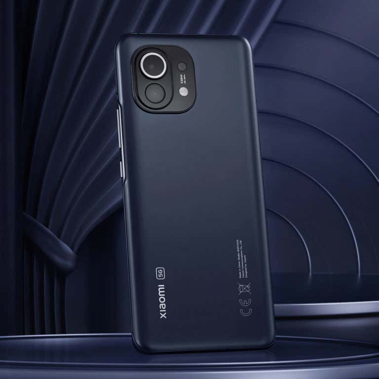 Замена фона на примере рекламного баннера для Xiaomi